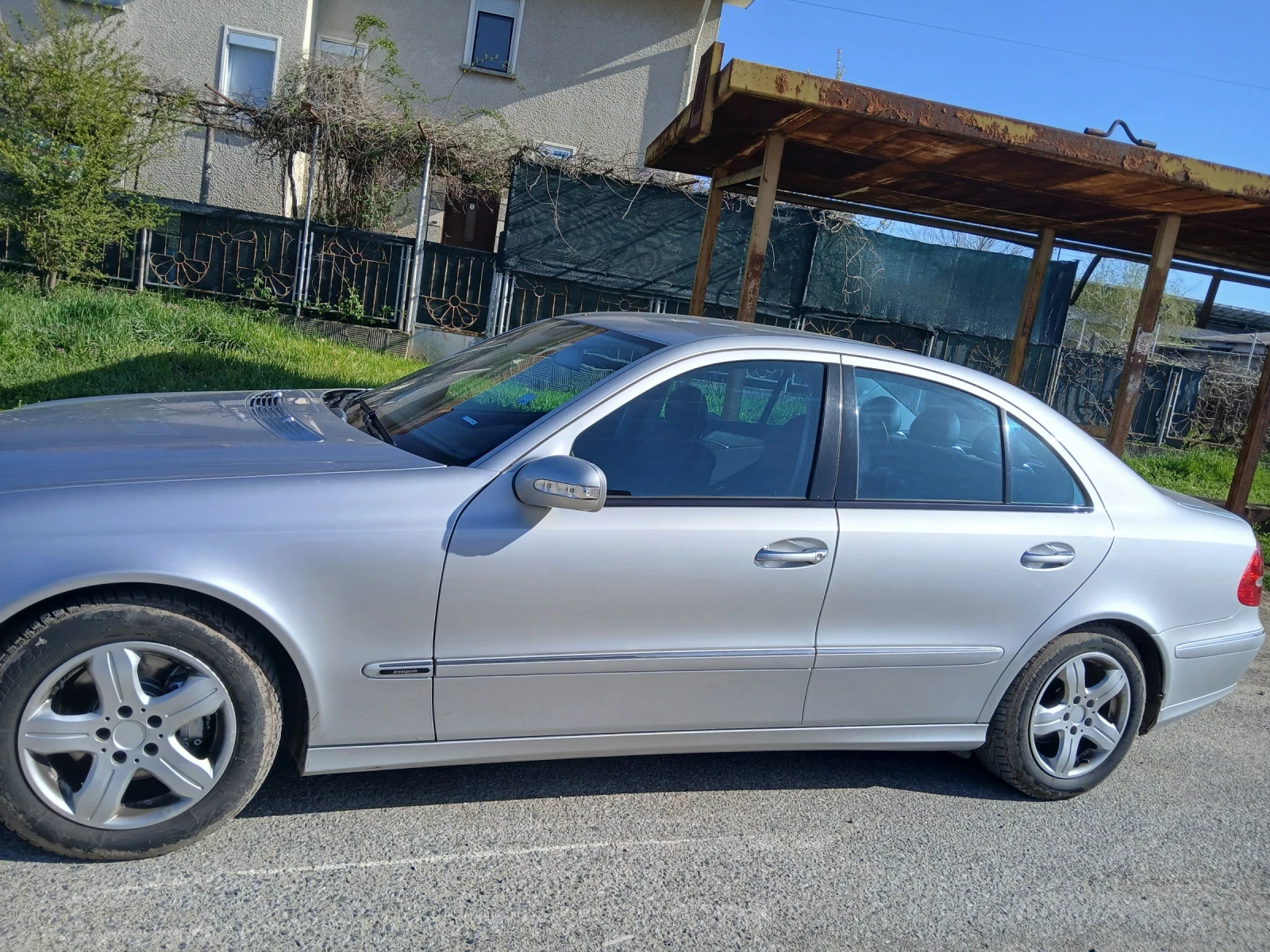 Mercedes-Benz E 320 E 320 cdi 204 - изображение 3