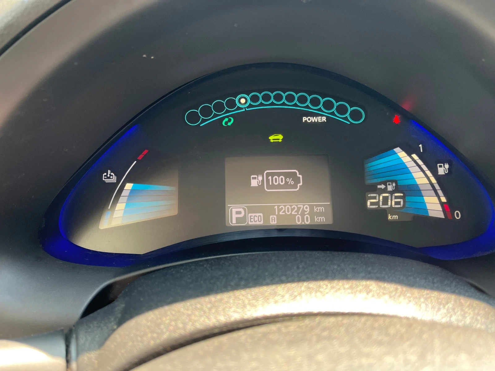 Nissan Leaf   - изображение 3