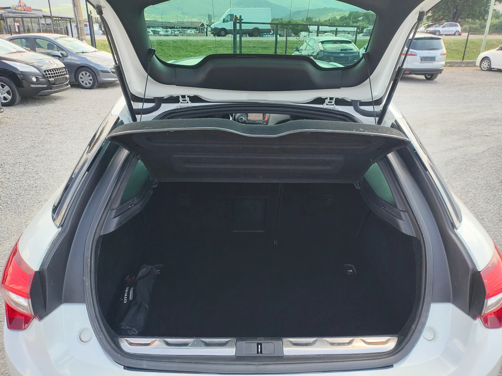 Citroen DS5 2.0 D - изображение 9