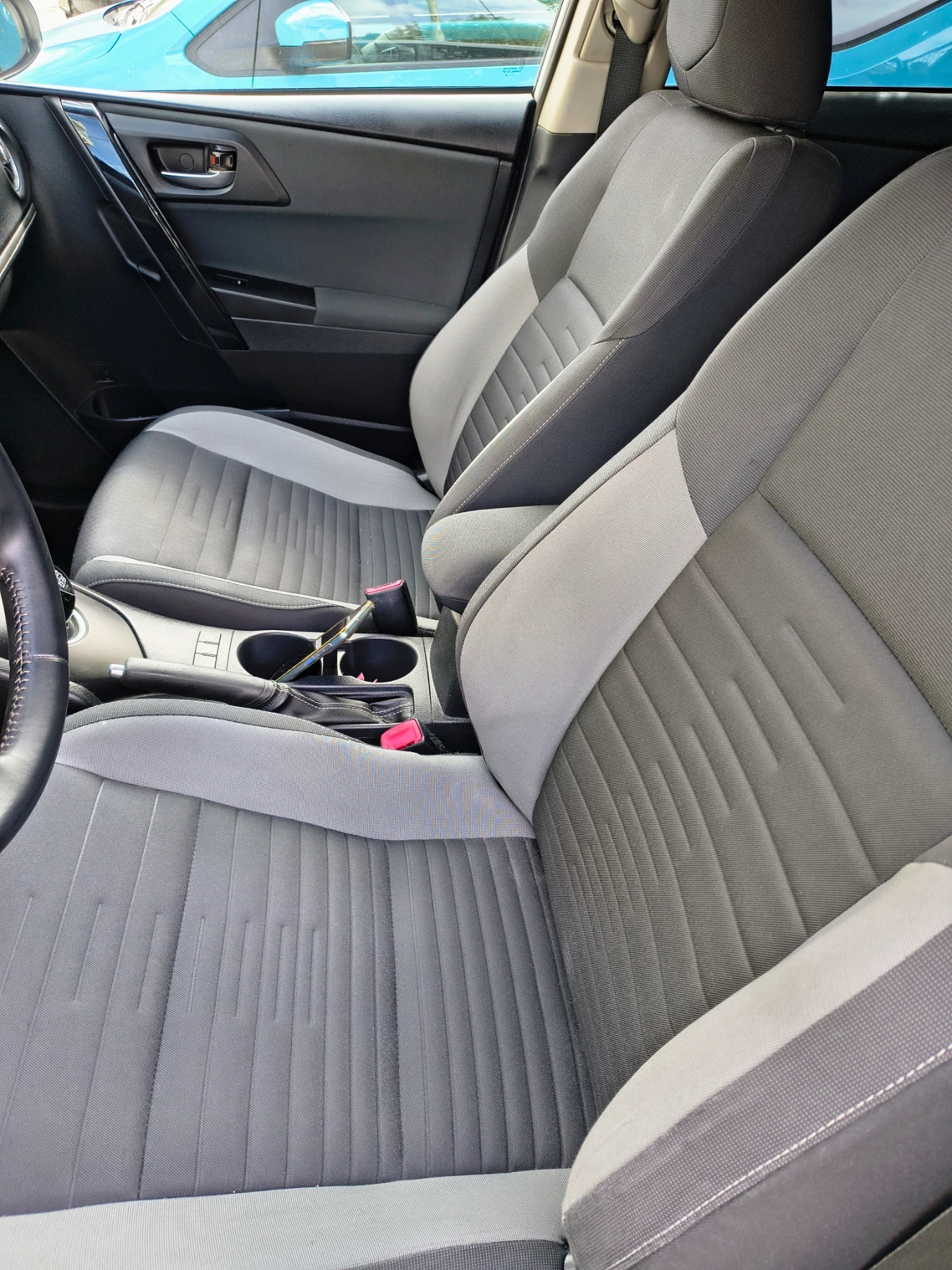 Toyota Auris  - изображение 8