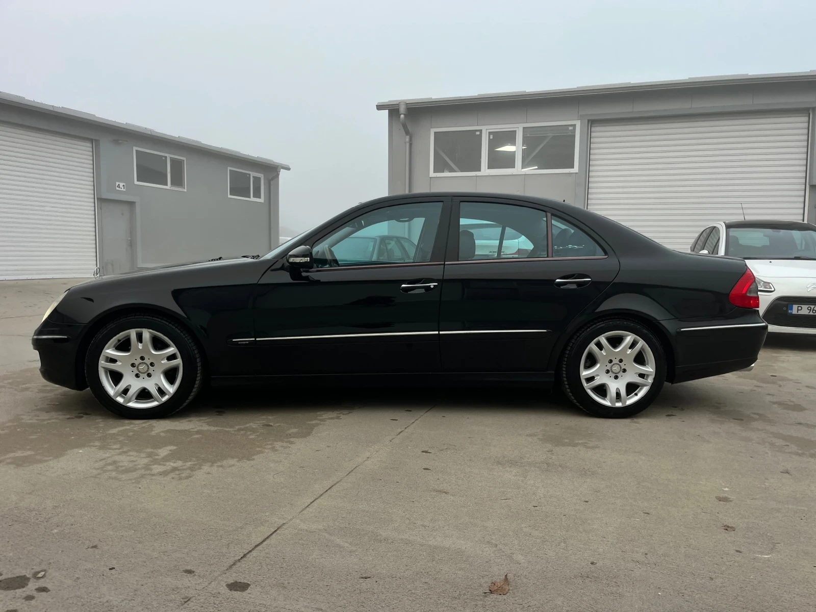 Mercedes-Benz E 320 3, 2CDI-EVO/44////NAVI/!!! | Mobile.bg   4