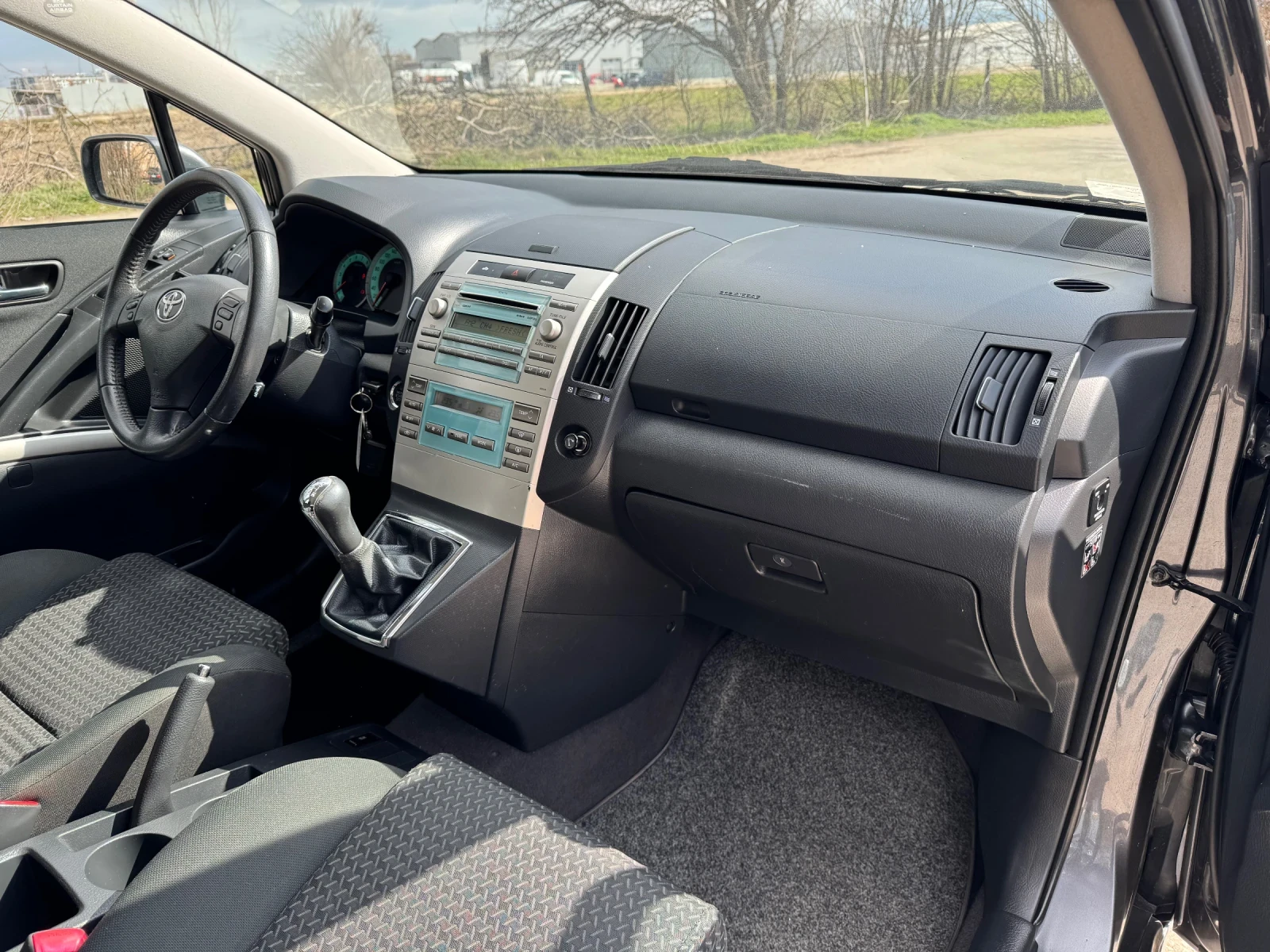 Toyota Corolla verso 1.6i 08Г.7-Места2-ключа.История.200х.км.Автопилот. - изображение 10