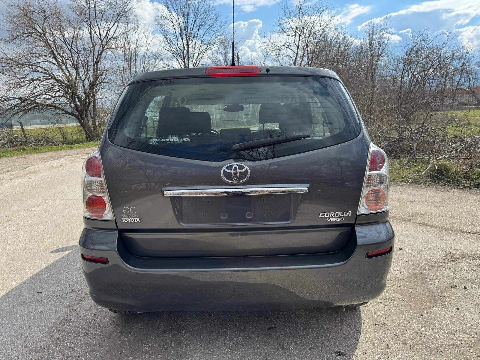 Toyota Corolla verso 1.6i 08Г.7-Места2-ключа.История.200х.км.Автопилот. - изображение 4