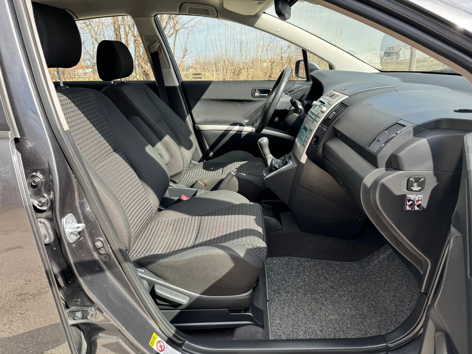 Toyota Corolla verso 1.6i 08�.7-�����2-�����.�������.200�.��.���������. | Mobile.bg � ����������� 11