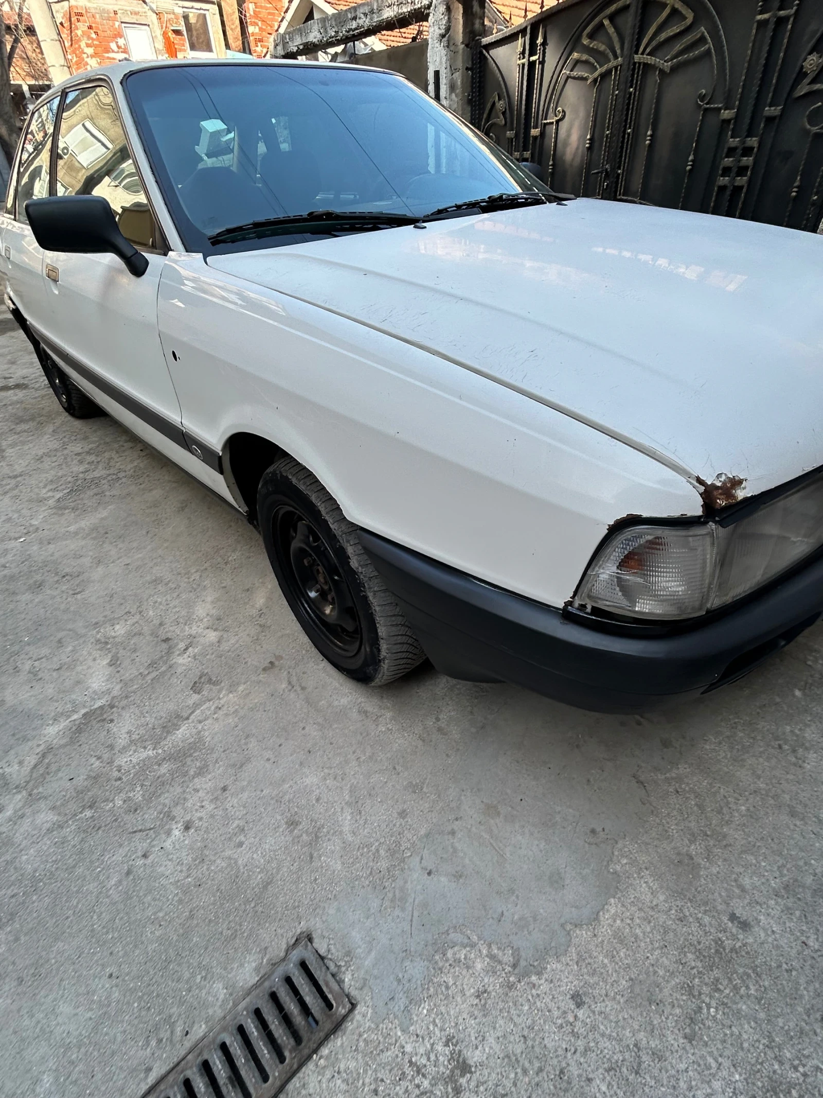 Audi 80 Идеална, снимка 2 - Автомобили и джипове - 53752491