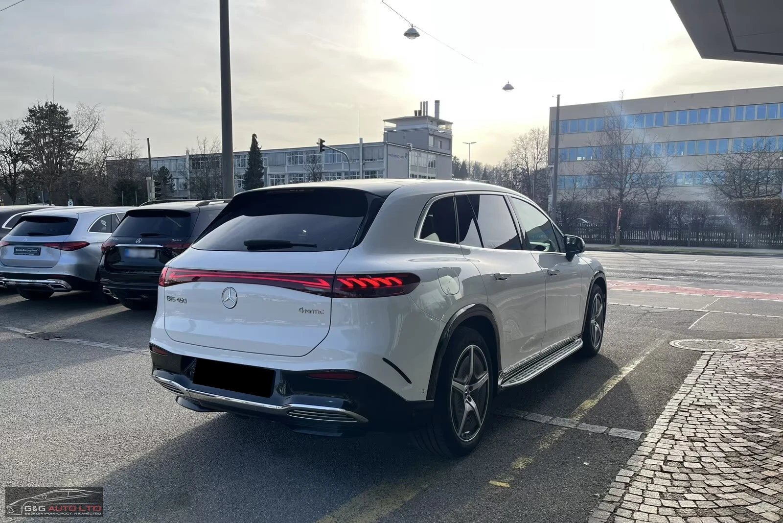 Mercedes-Benz EQS 450SUV/AMG/360HP/4M/HYPER/MASS/162z, снимка 3 - Автомобили и джипове - 53861969