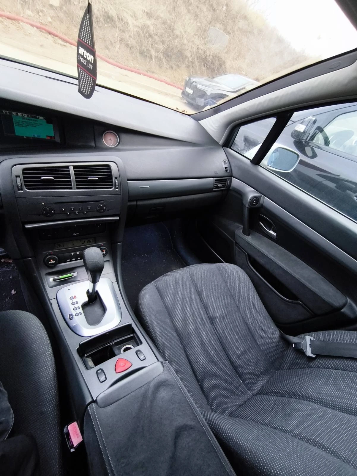 Renault Vel satis, снимка 5 - Автомобили и джипове - 54045331