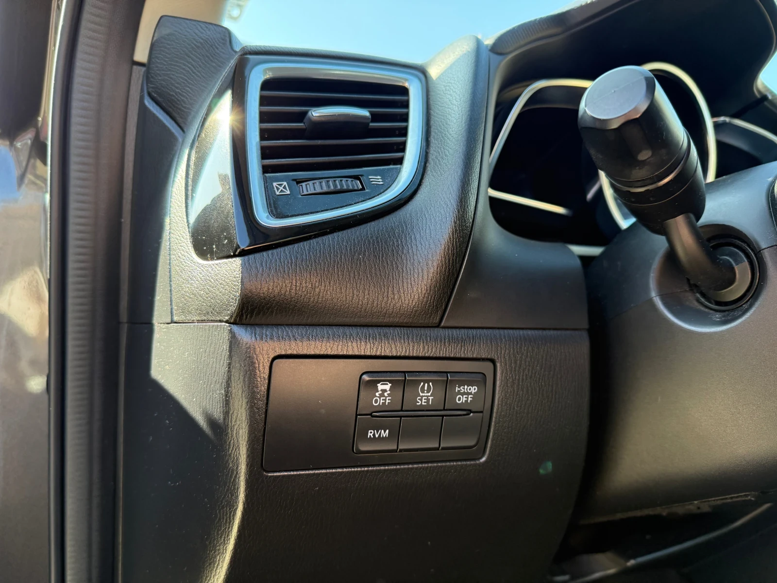 Mazda 3, снимка 14 - Автомобили и джипове - 54224629