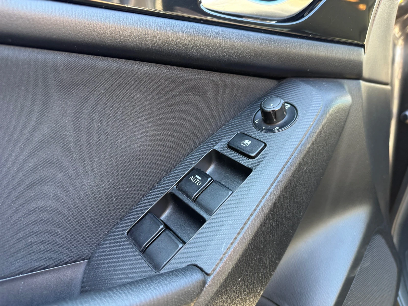 Mazda 3, снимка 13 - Автомобили и джипове - 54224629