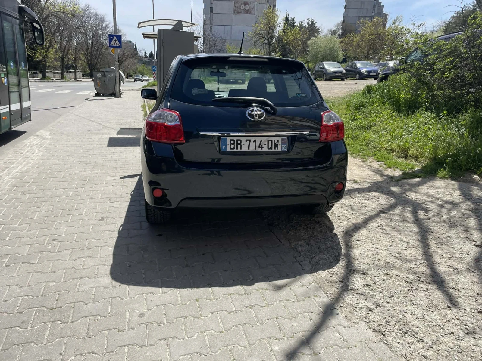 Toyota Auris 2000 DISEL, снимка 10 - Автомобили и джипове - 54238403