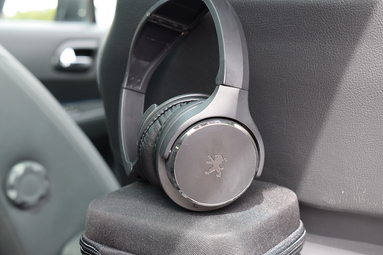 Peugeot 5008 2.0���������-���������/����/����/DVD/��������/ | Mobile.bg � ����������� 15