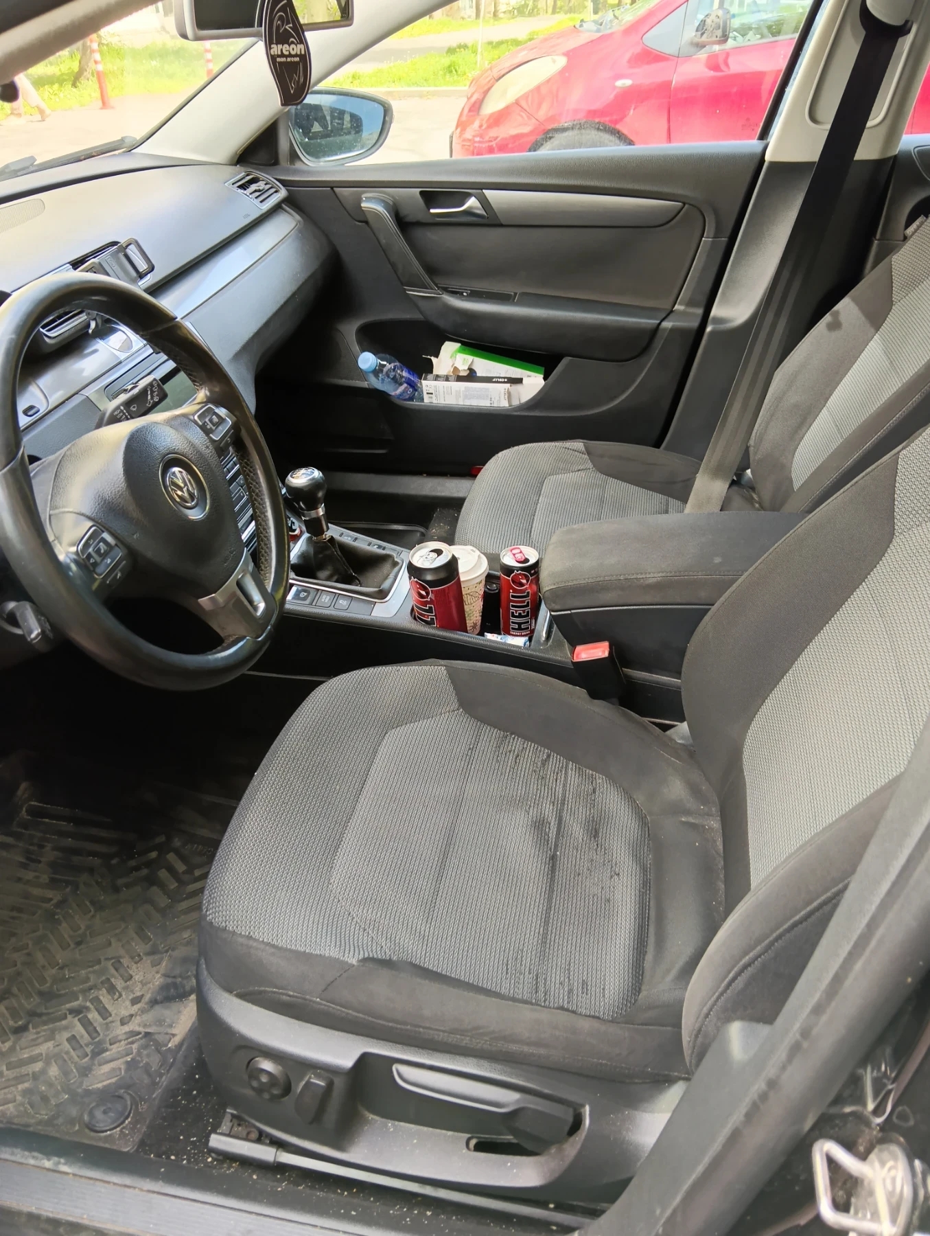 VW Passat, снимка 5 - Автомобили и джипове - 54296165