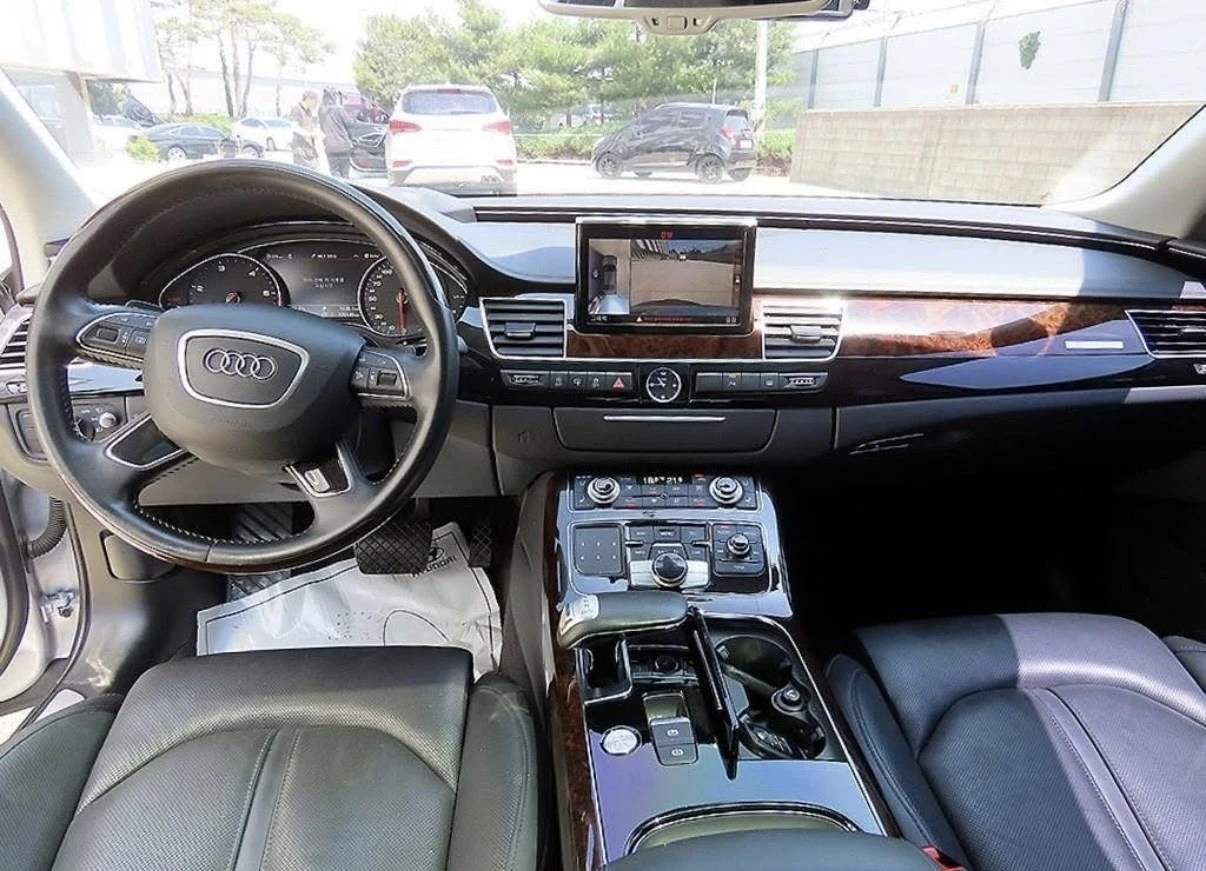 Audi A8, снимка 4 - Автомобили и джипове - 54756029