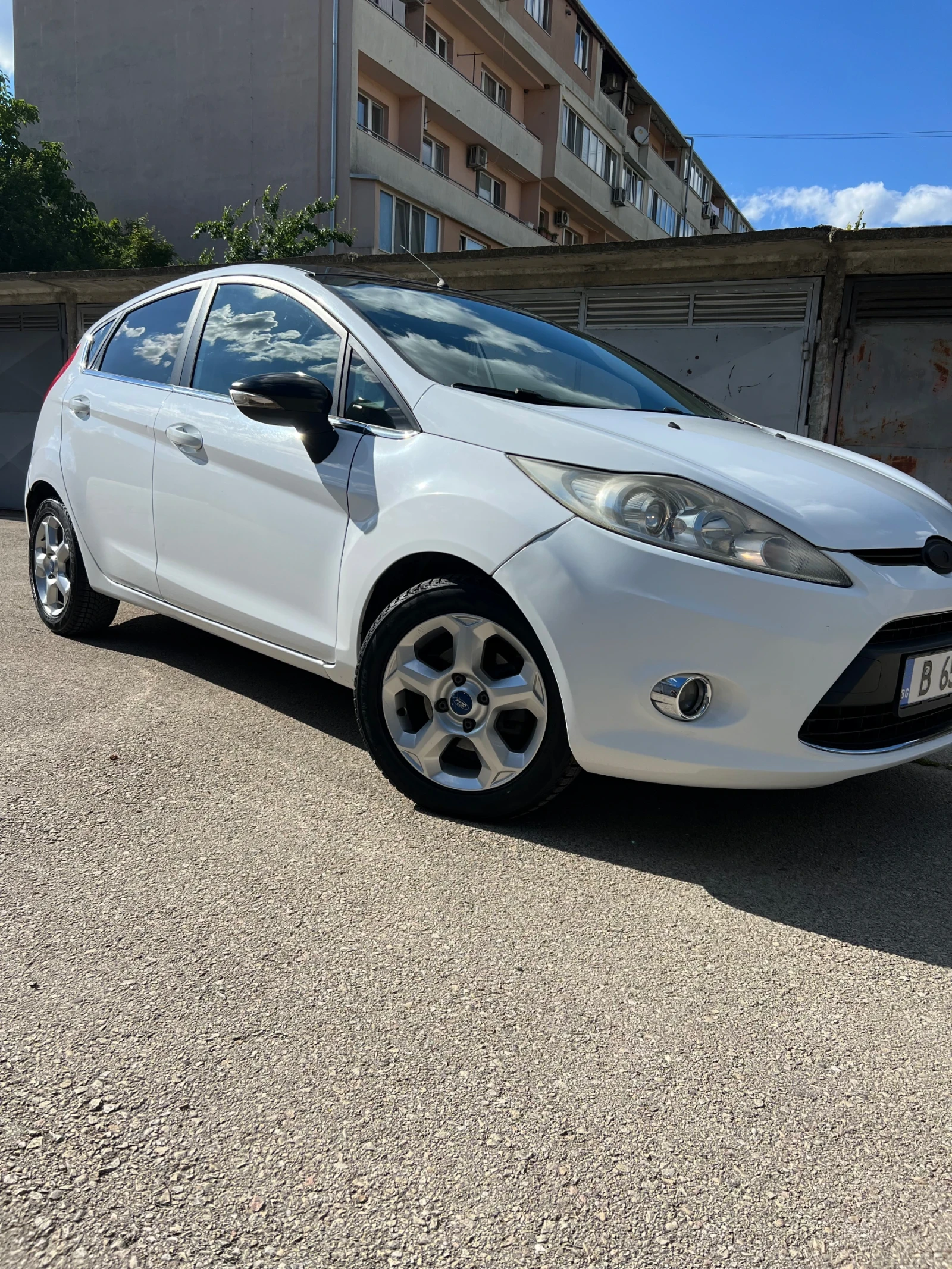 Ford Fiesta 1.4dtci, снимка 2 - Автомобили и джипове - 54904204