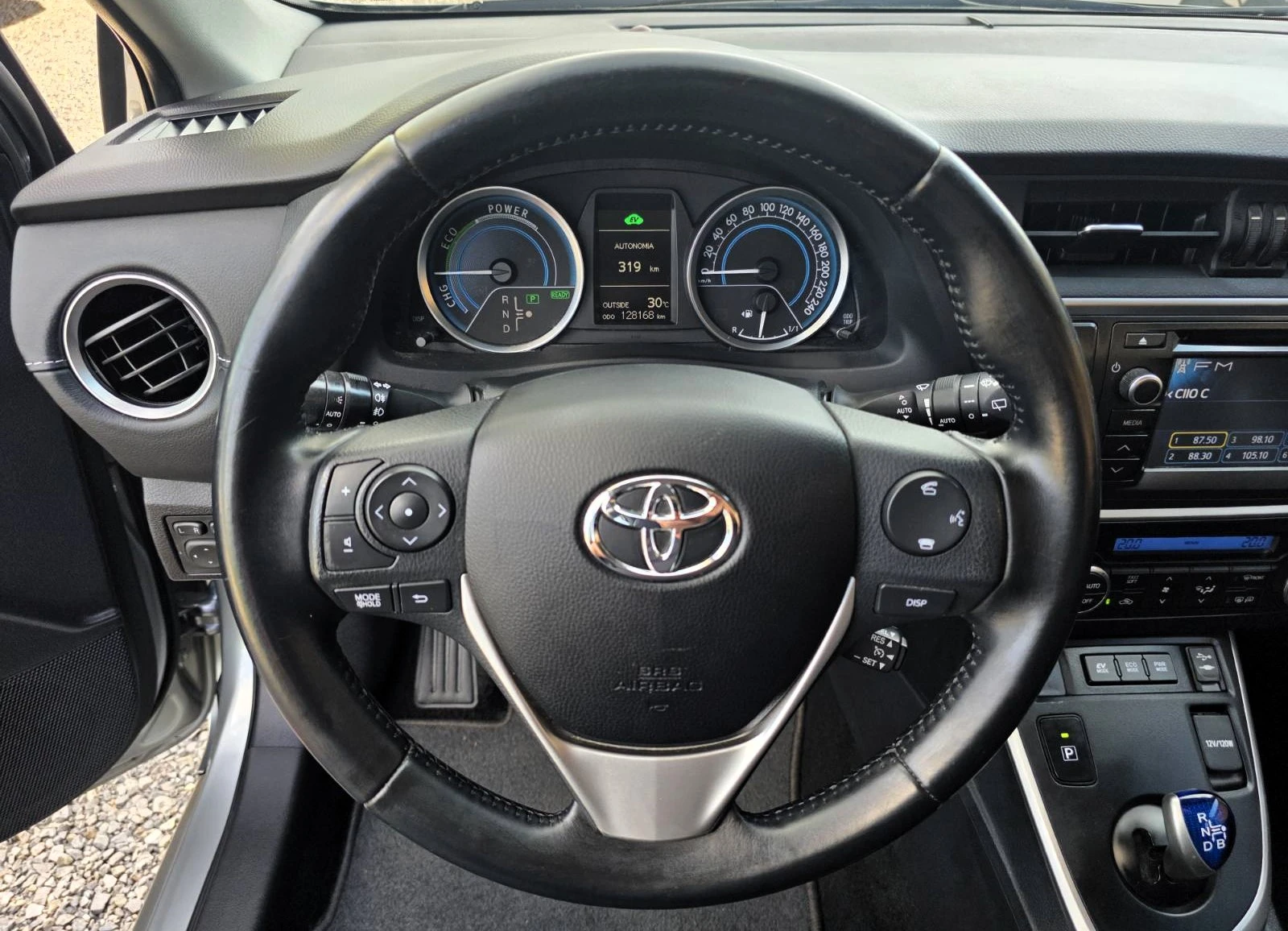 Toyota Auris 1.8vvt-i/Hybrid/Lounge, снимка 8 - Автомобили и джипове - 55037777
