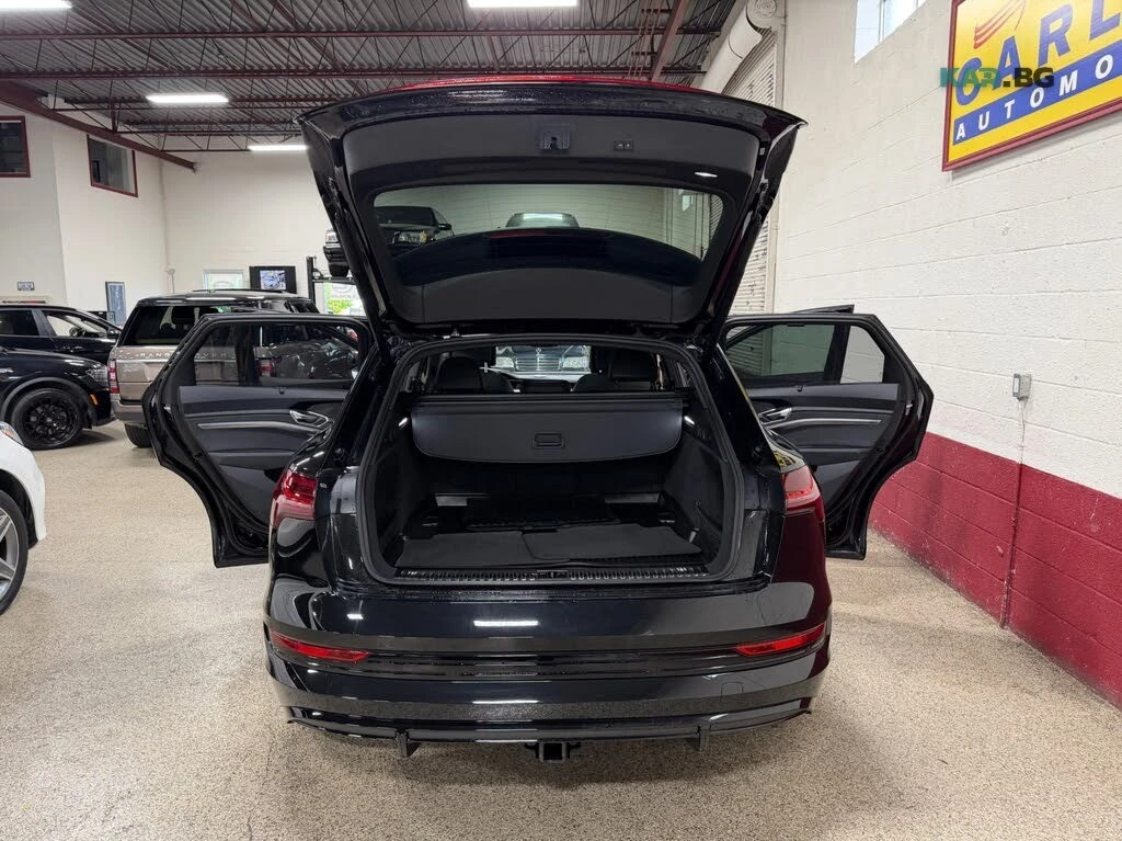 Audi E-Tron Technik quattro SUV AWD, снимка 8 - Автомобили и джипове - 55398388