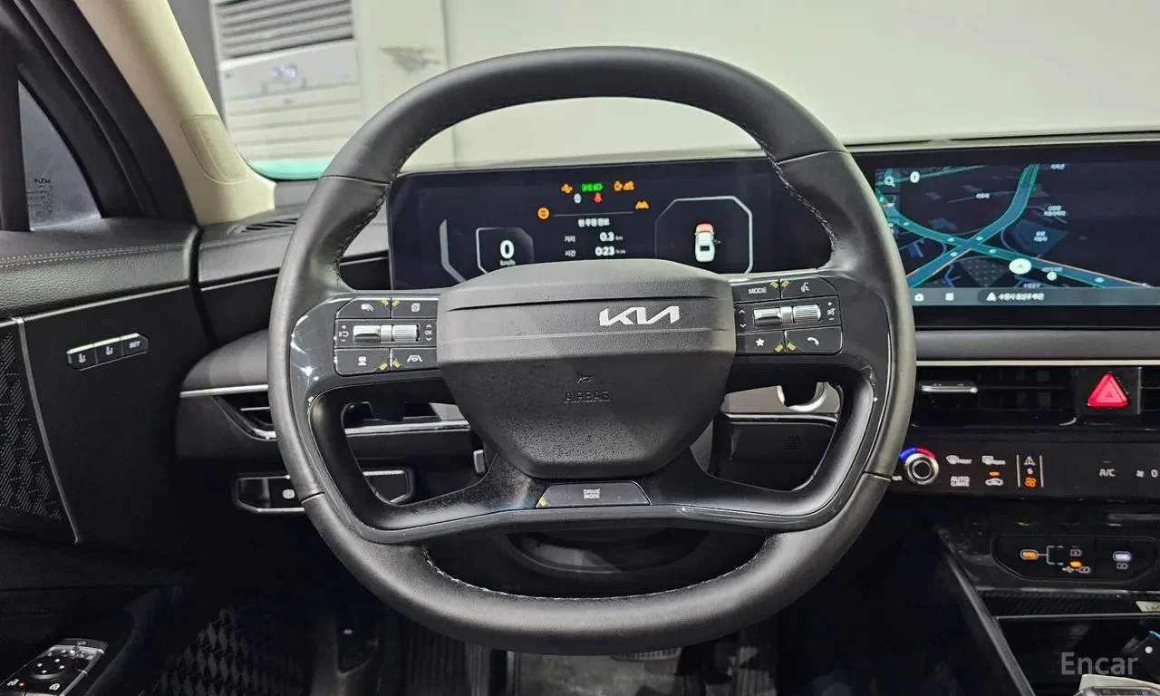 Kia K8 LPG / ОБДУХ / DISTRONIC / LINE ASSIST / ПАМЕТИ, снимка 13 - Автомобили и джипове - 55492382
