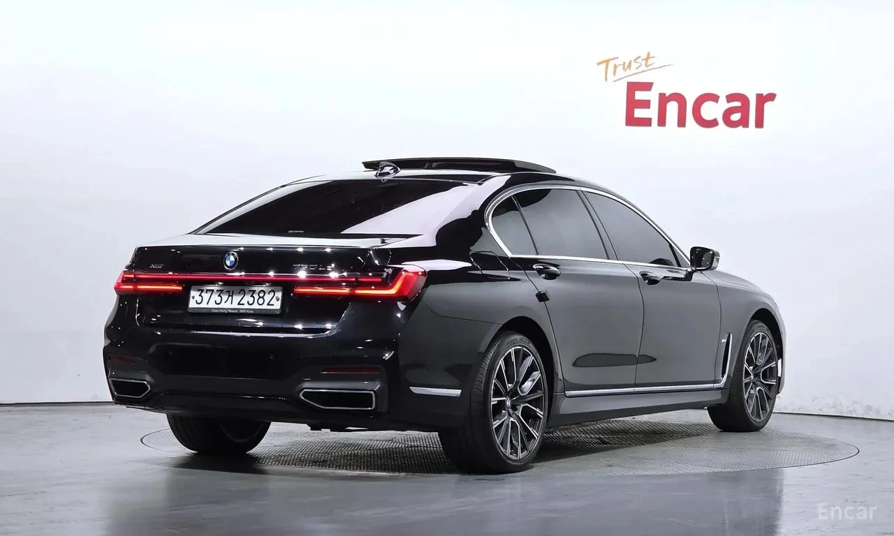 BMW 730 730Ld xDrive M Sport/ЛАЗЕРИ/ДИСТРОНИК/360/ОБДУХ/, снимка 2 - Автомобили и джипове - 55834128