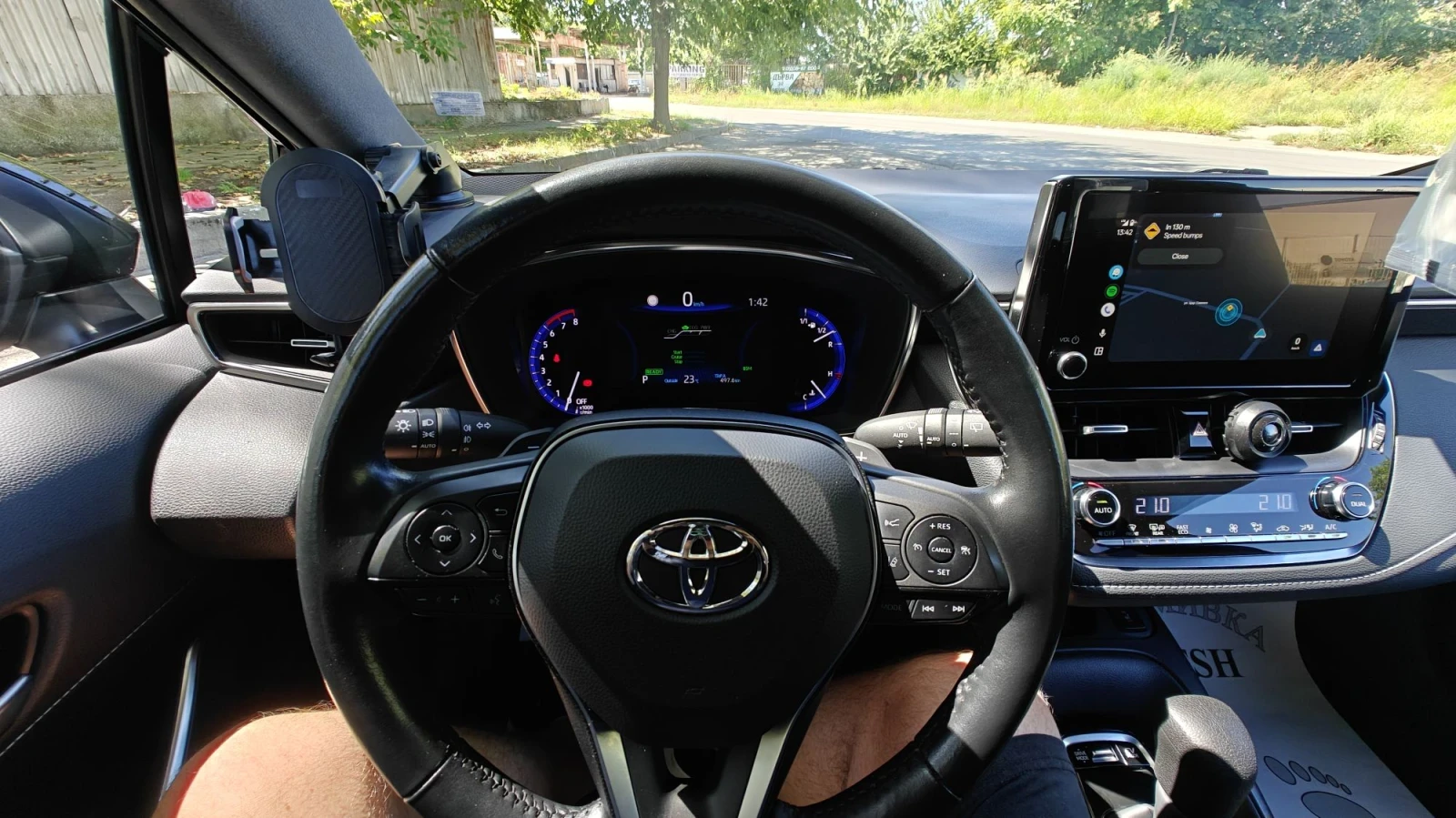 Toyota Corolla 2.0 Hybrid  Team  Deutschland, снимка 11 - Автомобили и джипове - 55960916
