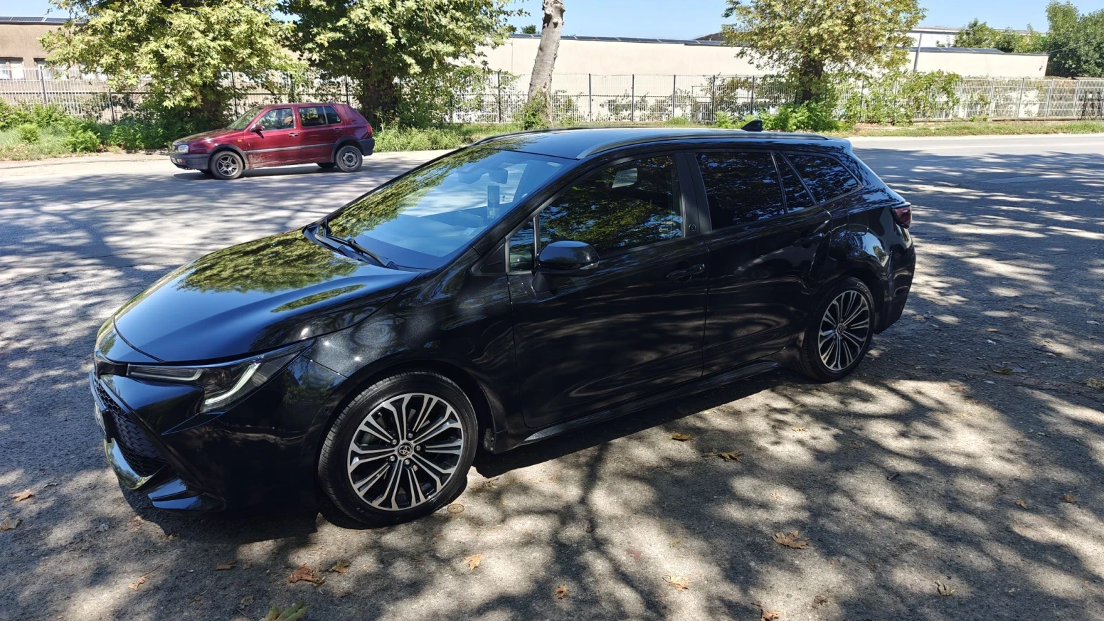 Toyota Corolla 2.0 Hybrid  Team  Deutschland, снимка 2 - Автомобили и джипове - 55960916