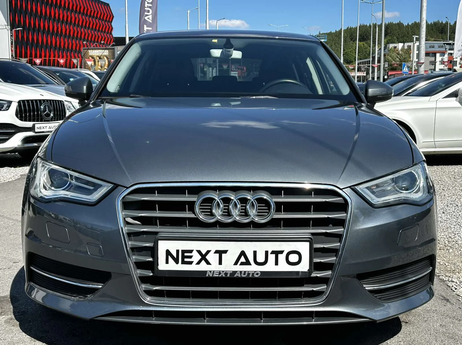 Audi A3 SPORTBACK 1.6TDI 110HP NAVI LED EU6B, снимка 2 - Автомобили и джипове - 56069202