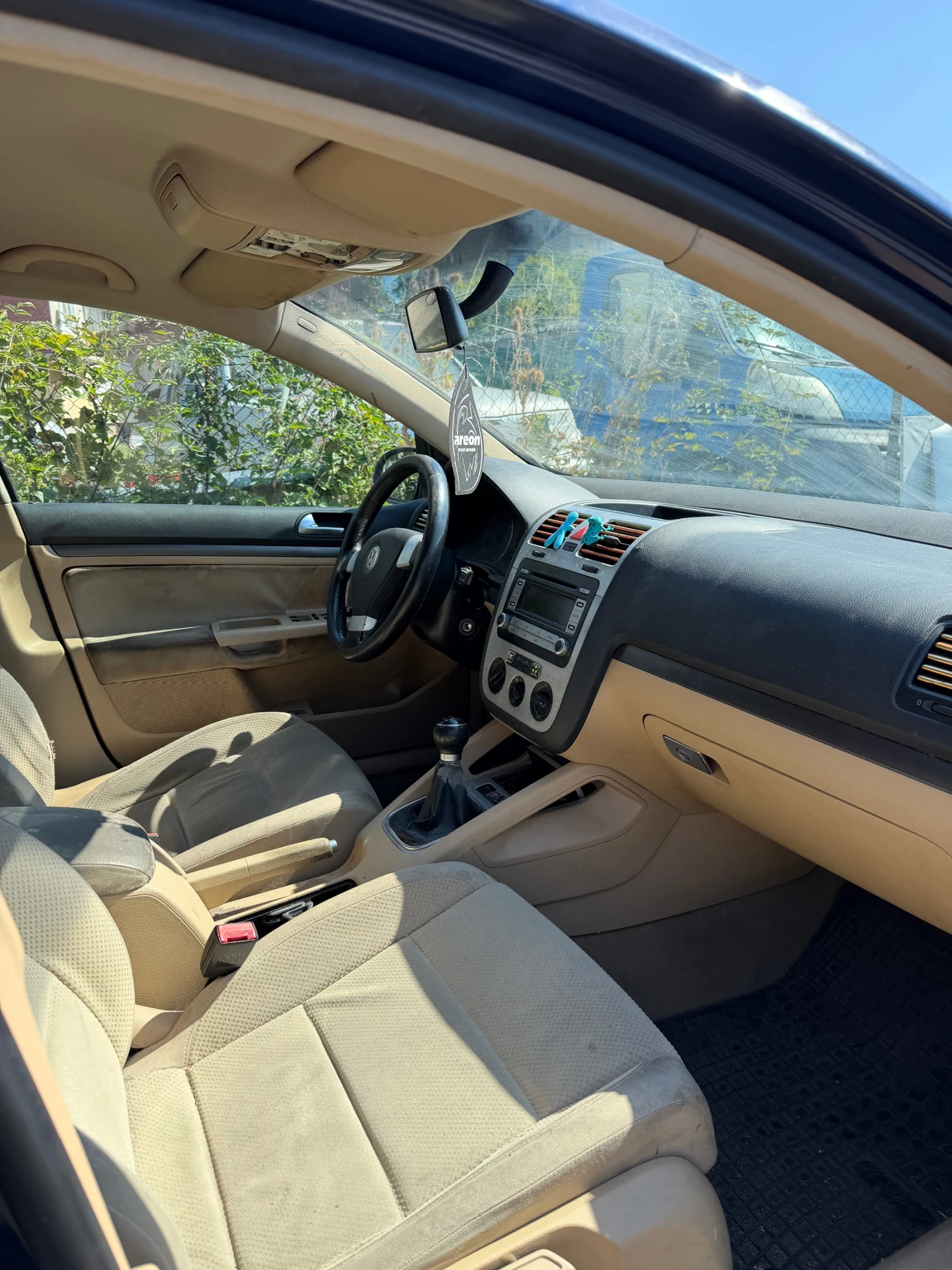 VW Golf 1.9 tdi 6-скорости, снимка 3 - Автомобили и джипове - 56129596