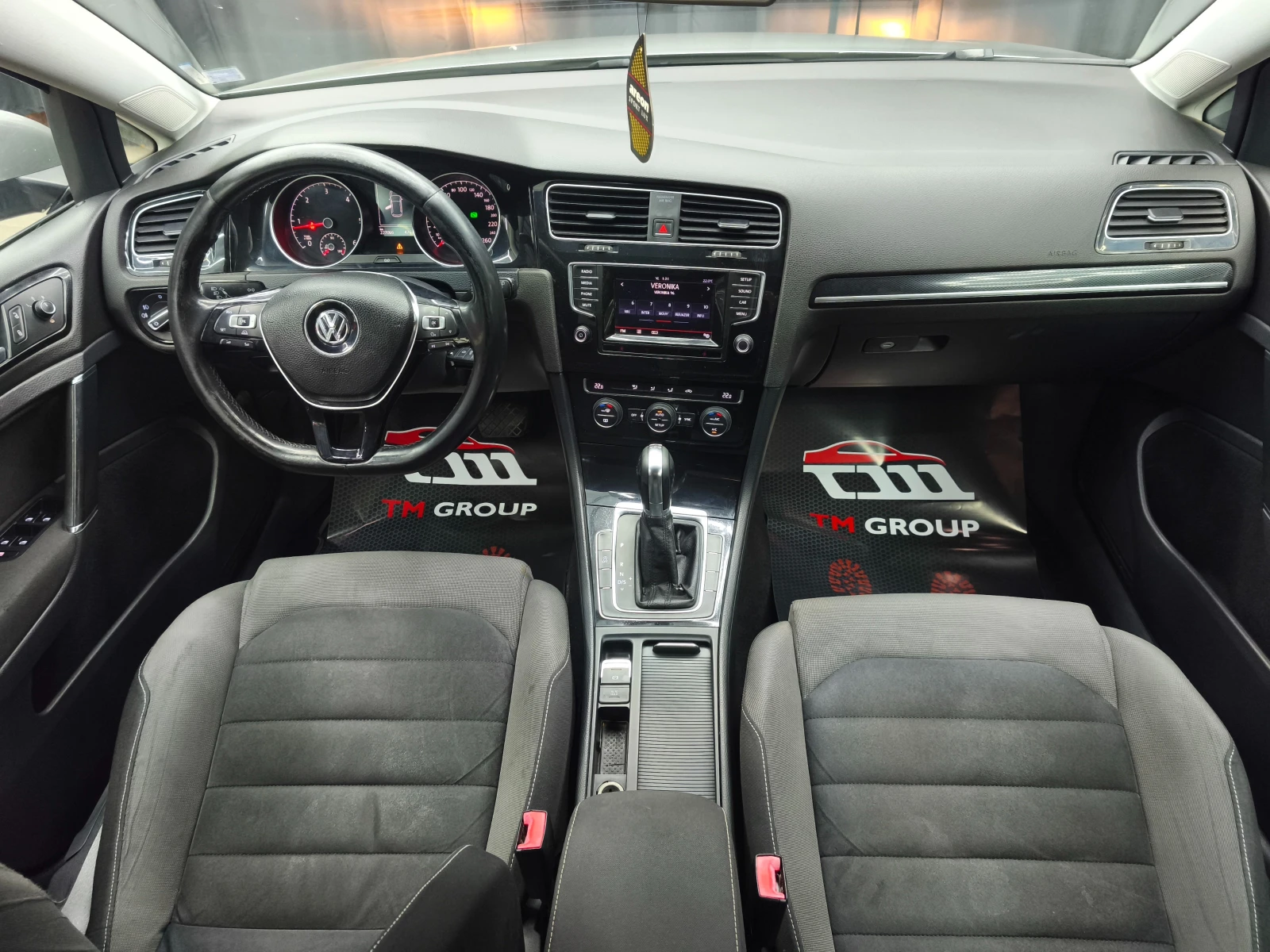 VW Golf 1.6TDI 105k.c Automatic E5, снимка 12 - Автомобили и джипове - 56130184