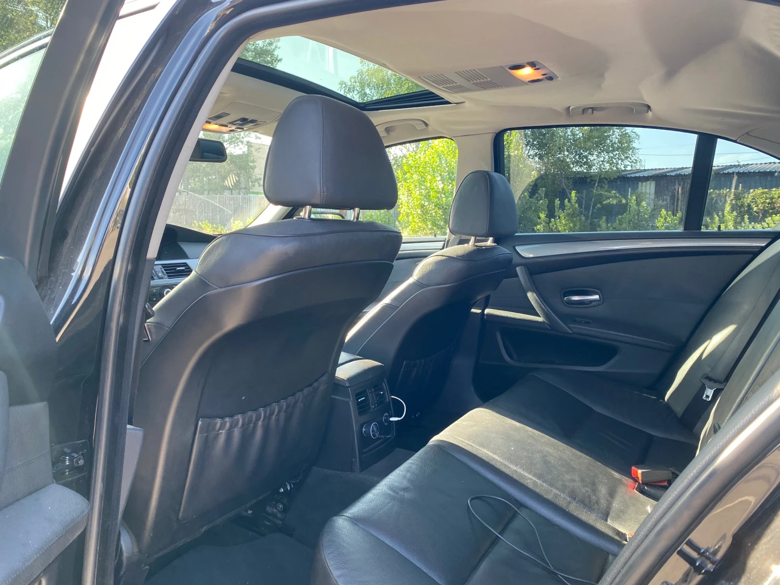 BMW 525 197hp LCI, снимка 12 - Автомобили и джипове - 56442278