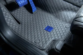 Mercedes-Benz GLS 63 AMG 4Matic+ Brabus 900 = Deep Blue = Гаранция - 860340 лв. - 34679752 6