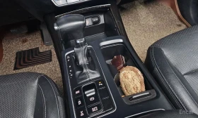 Kia Sorento * 2.2D* 4WD* NOBLESSE* ПАНОРАМА* ПОДГРЕВИ* ОБДУХВА - 15950 € / 31195.49 лв. - 12051681 9