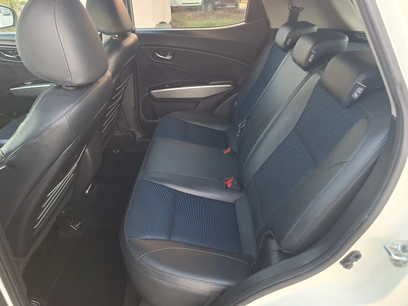 SsangYong Tivoli 1.6 E-xdi 4x4 Navi Koja Kamera Full!, снимка 13 - Автомобили и джипове - 52404051