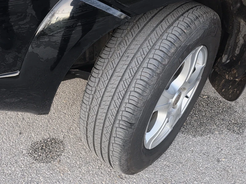 Hyundai Tucson 2.0i -141к.с Газ/Бензин, Вс.екстри., снимка 15 - Автомобили и джипове - 52805248