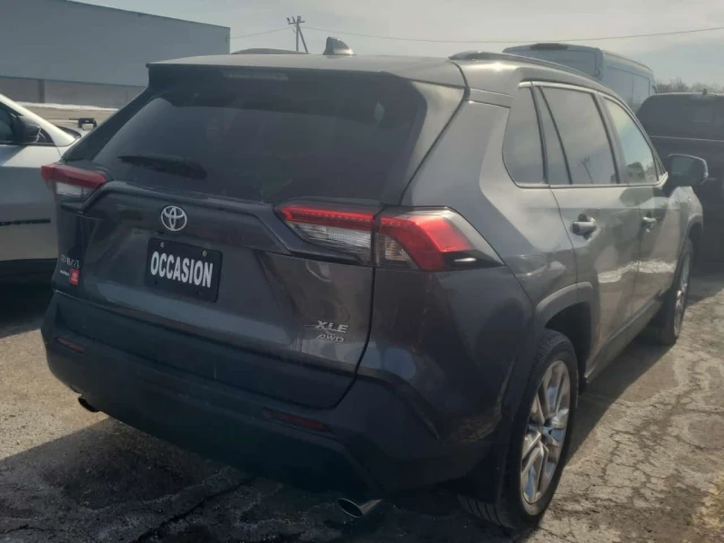 Toyota Rav4  XLE /CARFAX/Кожа/Нави/4х4/Панорама/Подгрев, снимка 3 - Автомобили и джипове - 53562464
