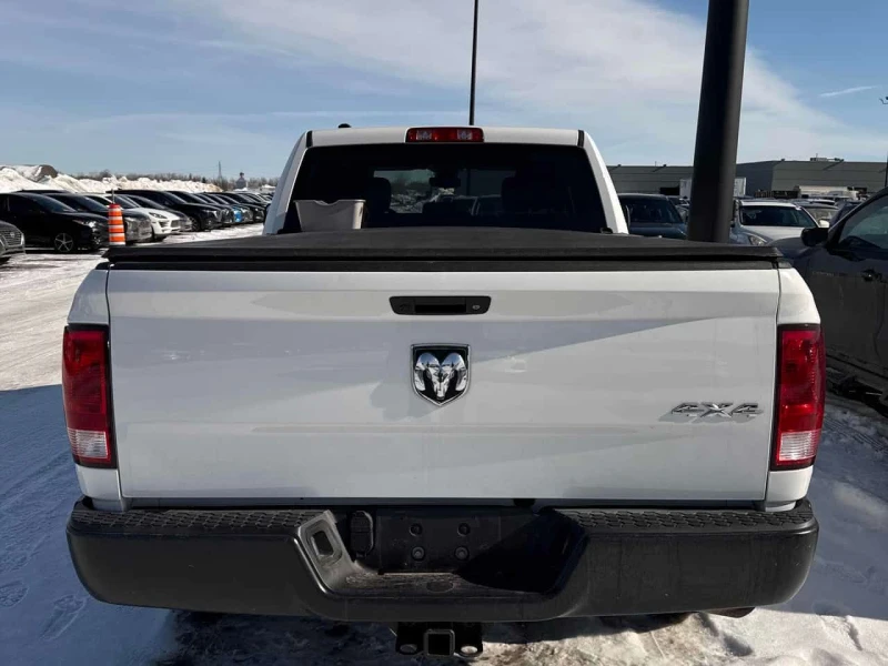 Dodge RAM 1500 Classic Tradesman 4x4 Crew Cab | 2 КЛЮЧА | 5.7 V8, снимка 4 - Автомобили и джипове - 53574158