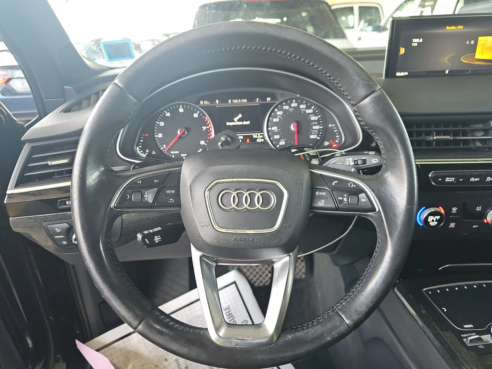 Audi Q7 КЕЙЛЕС/ПОДГРЕВ/ОБДУХВАНЕ/ПАНОРАМА/СЛЕДЕНЕ НА ЛЕНТИ - изображение 9