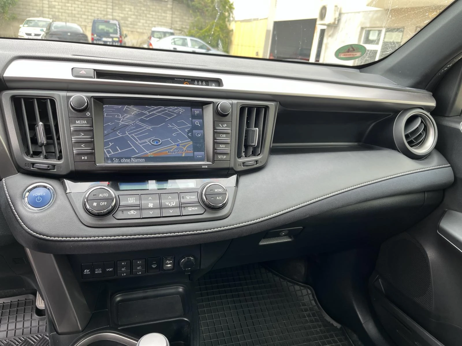 Toyota Rav4 HYBRID AWD | Mobile.bg   15