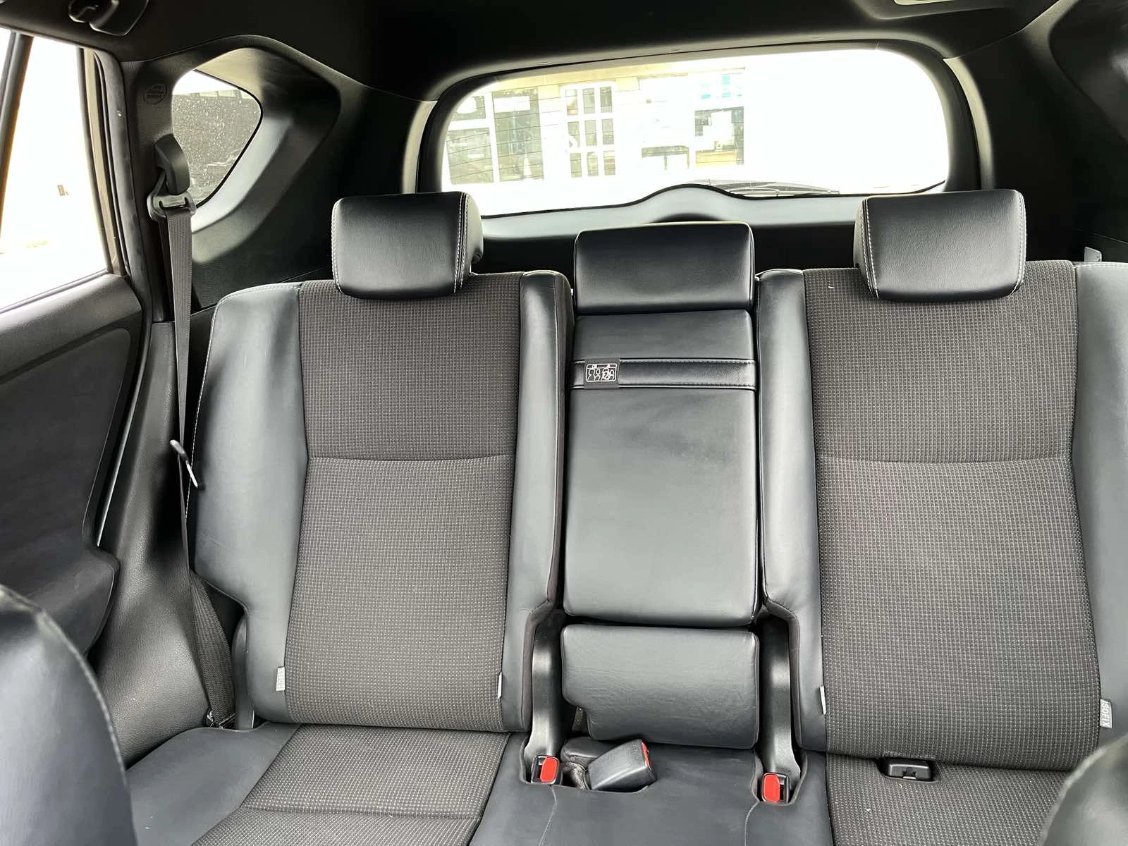 Toyota Rav4 HYBRID AWD | Mobile.bg   13