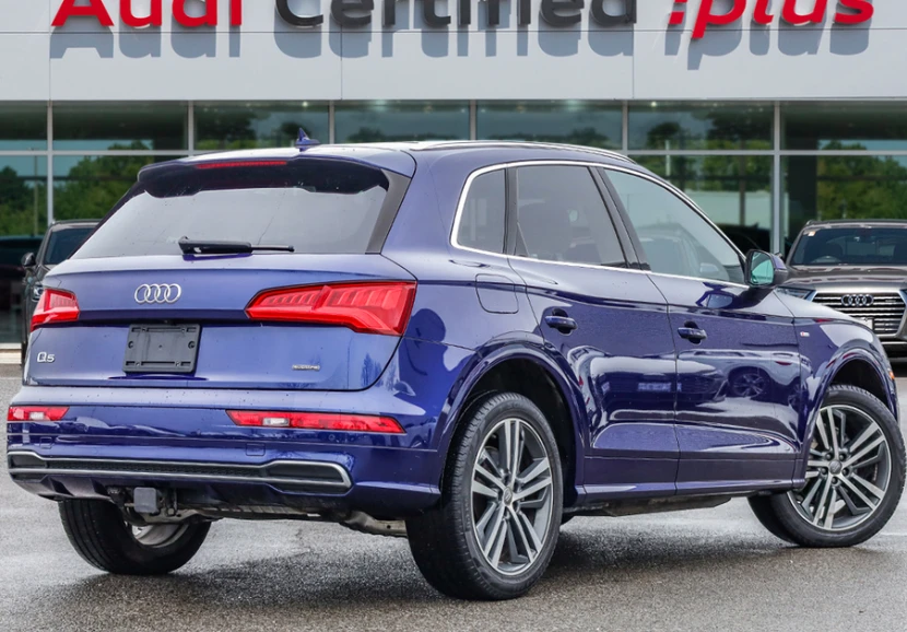 Audi Q5 S Line Sport - изображение 6
