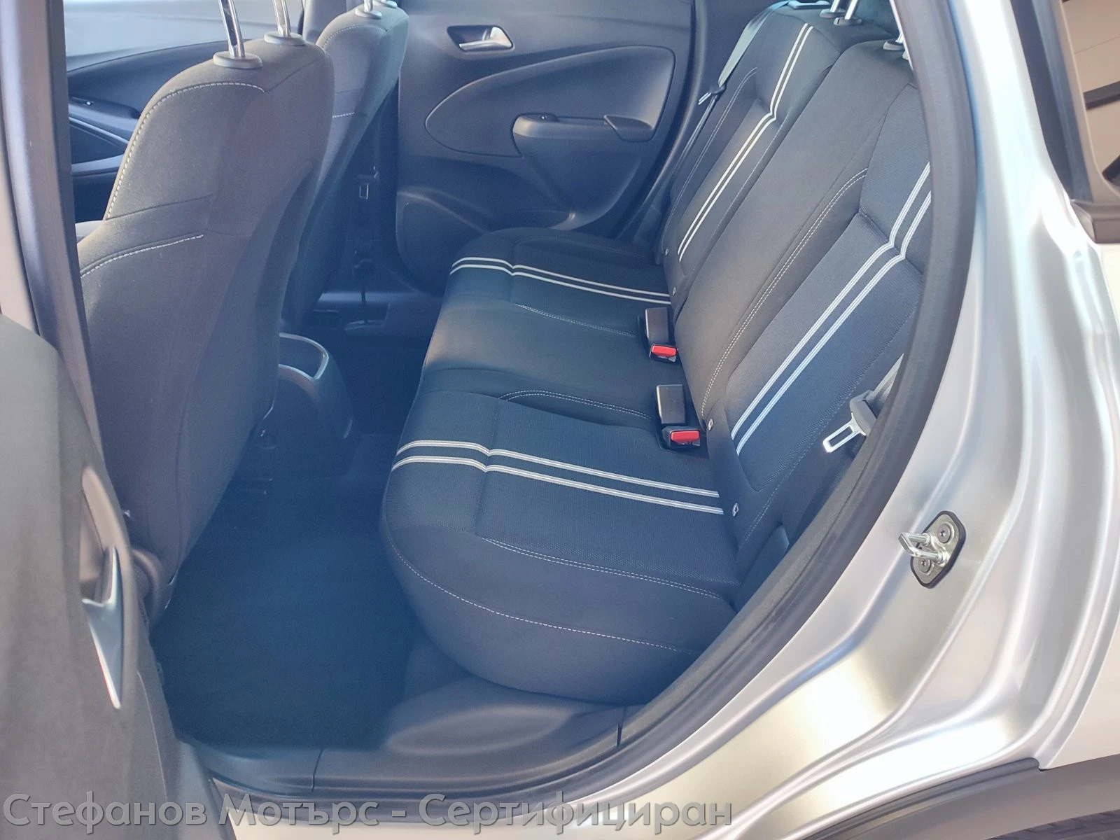 Opel Crossland X Elegance 1.2 бензин (96kW/130 к.с.) AT6 , снимка 13 - Автомобили и джипове - 53172523