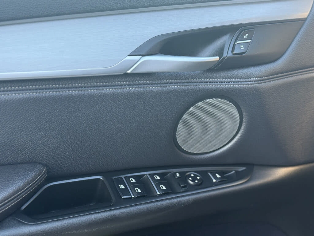 BMW X6 XDRIVE35I| HARMAN/KARDON| HuD| LANE ASSIST| ПОДГРЕ, снимка 11 - Автомобили и джипове - 53736854