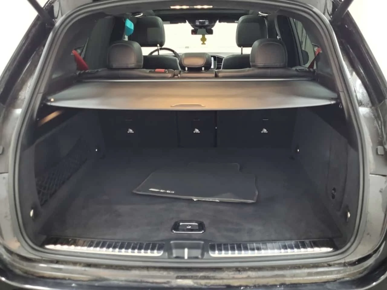 Mercedes-Benz GLE 53 4MATIC * AMG * DISTRONIC* BURMESTER* 360* HEAD-UP* , снимка 16 - Автомобили и джипове - 53816830