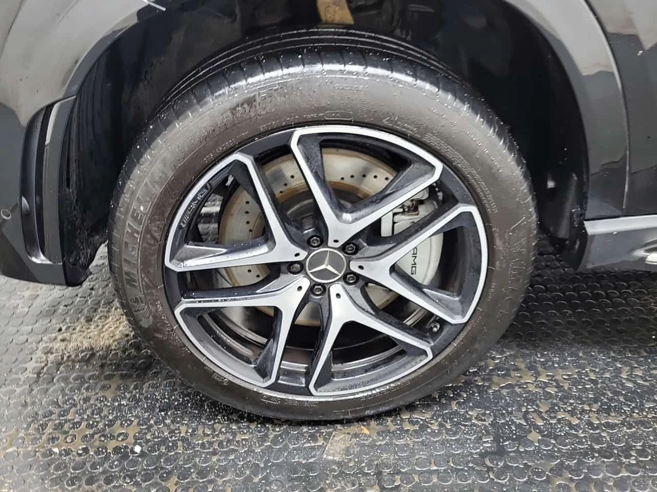 Mercedes-Benz GLE 53 4MATIC * AMG * DISTRONIC* BURMESTER* 360* HEAD-UP* , снимка 17 - Автомобили и джипове - 53816830