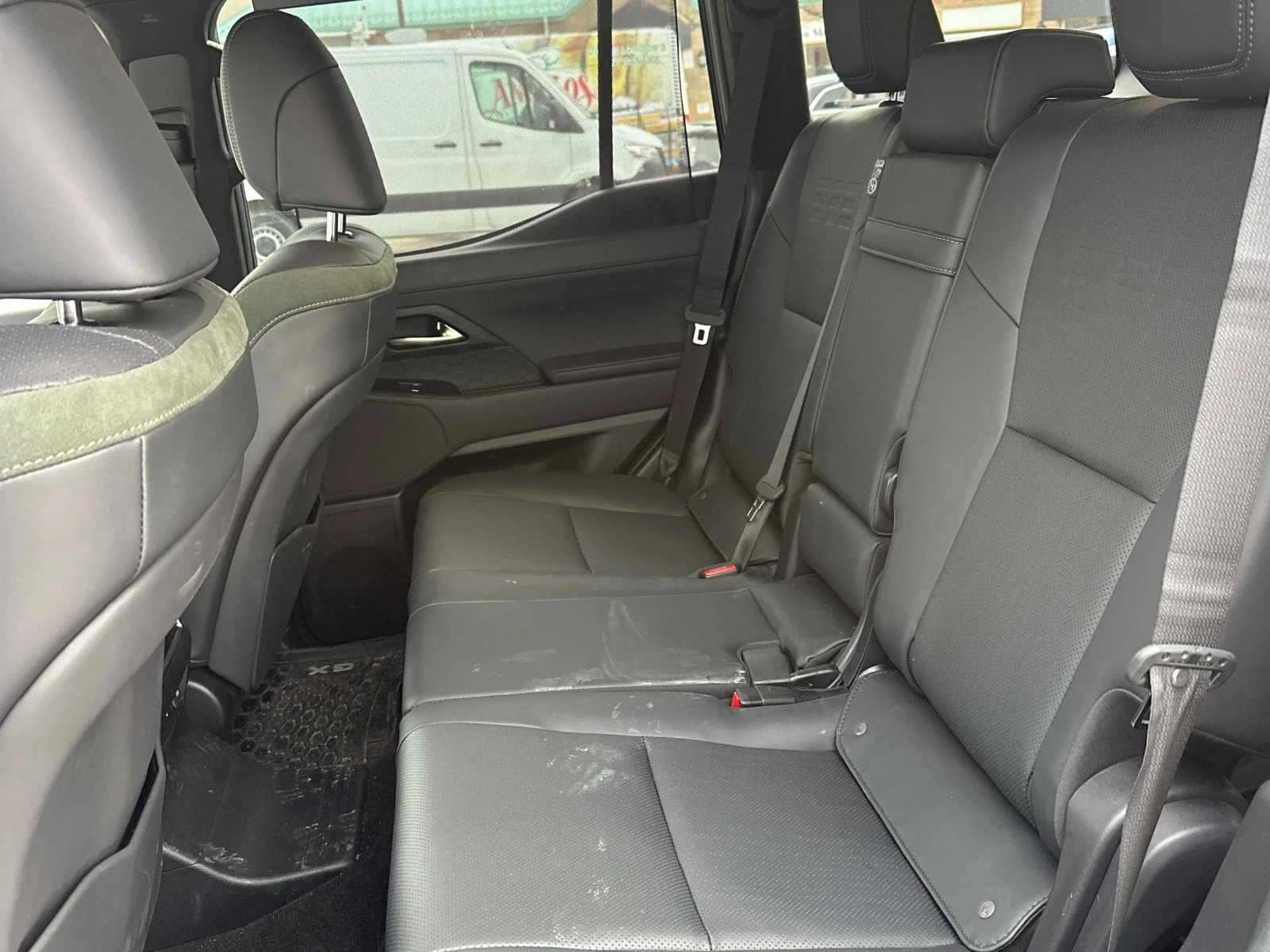 Lexus GX 550 * * ���� �� �� * * CARFAX * * ���� ������ * *  | Mobile.bg � ����������� 14