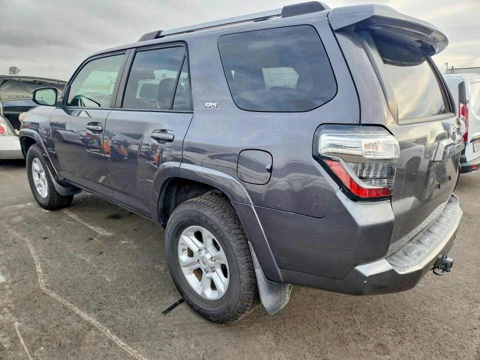 Toyota 4runner, снимка 2 - Автомобили и джипове - 54599646