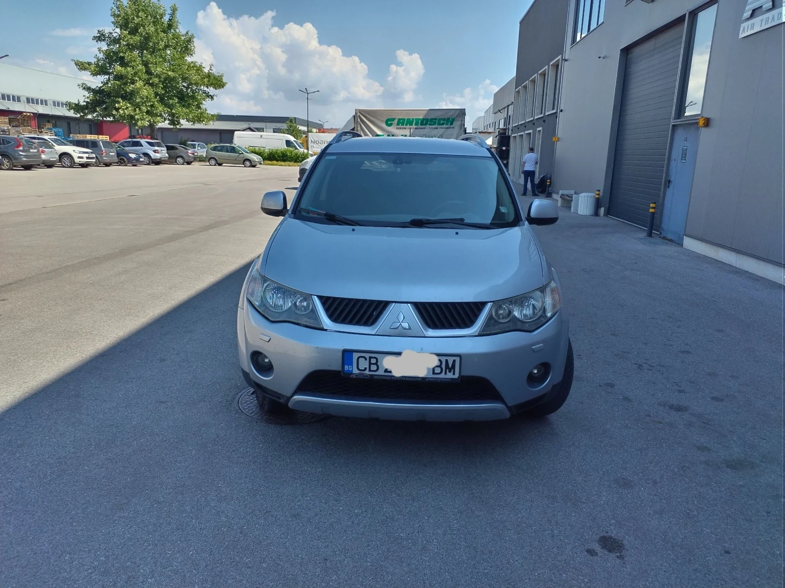 Mitsubishi Outlander GAS, 4X4!, снимка 2 - Автомобили и джипове - 54995545