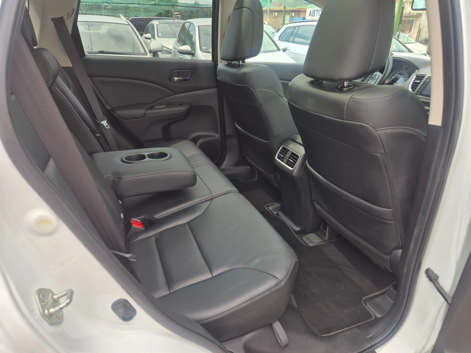 Honda Cr-v 1.6-ctdi, 4x4, FULLL, снимка 10 - Автомобили и джипове - 55015858