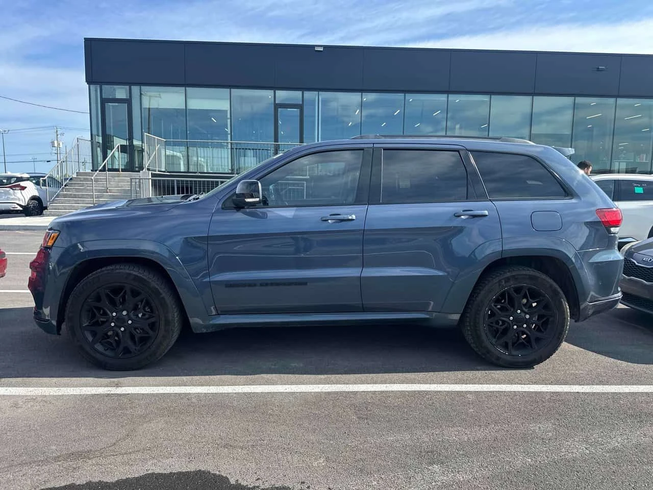 Jeep Grand cherokee * Limited X * CARFAX * ОПЦИЯ ЗА ФИНАНСИРАНЕ, снимка 11 - Автомобили и джипове - 55327002