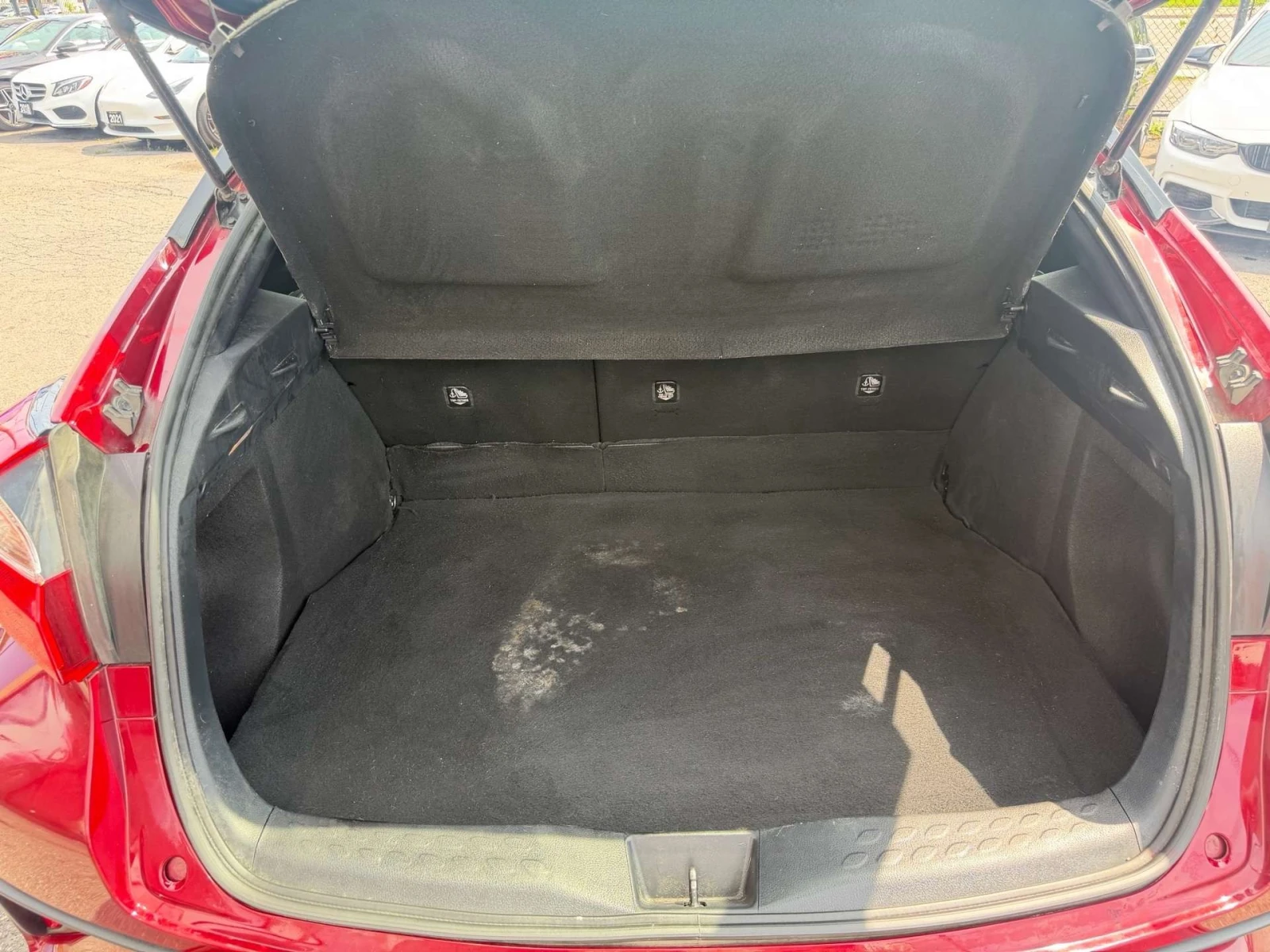 Toyota C-HR * LE, FWD, Camera, Lane assist, Cruise Control, Al, снимка 12 - Автомобили и джипове - 55986969