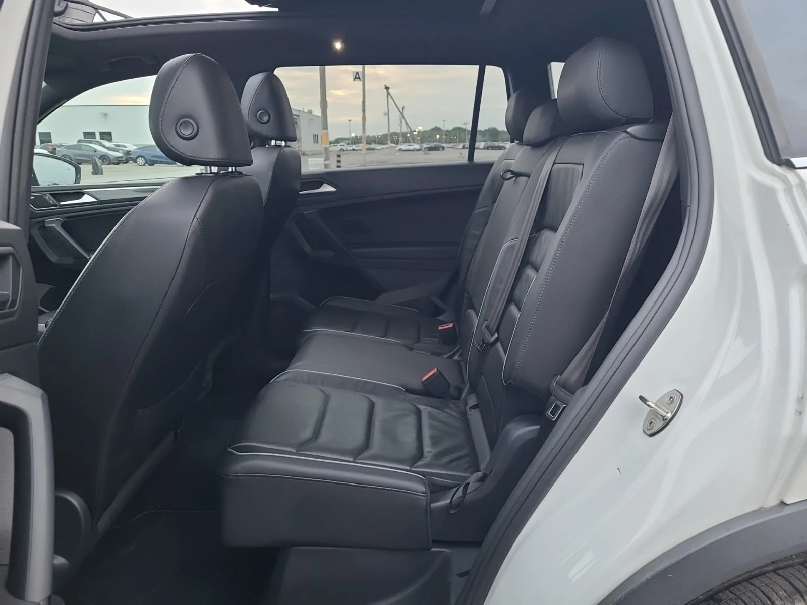 VW Tiguan HIGHLINE / R LINE / Fender / Carfax  | Mobile.bg � ����������� 12