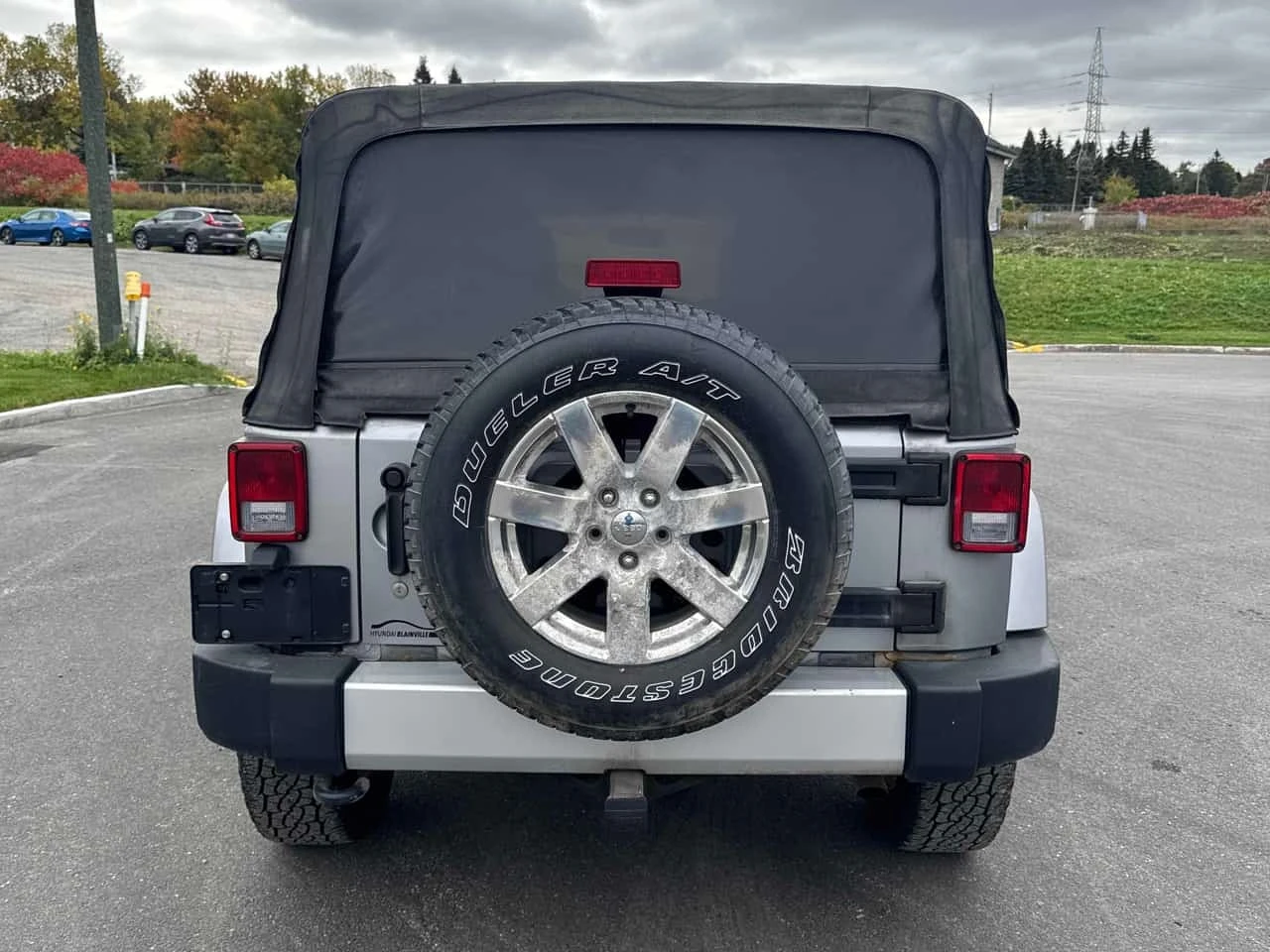 Jeep Wrangler Sahara * CARFAX * АВТОКРЕДИТ * , снимка 4 - Автомобили и джипове - 56289286